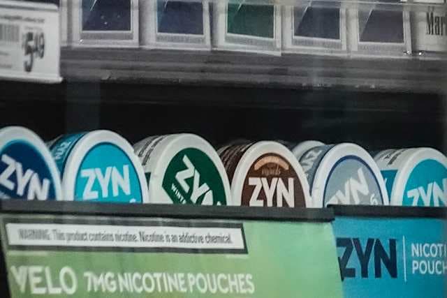Navigating Nicotine: Zyns and Vaping in Florida